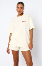 Era 8 White Fox Oversized Tee Cherry Cream