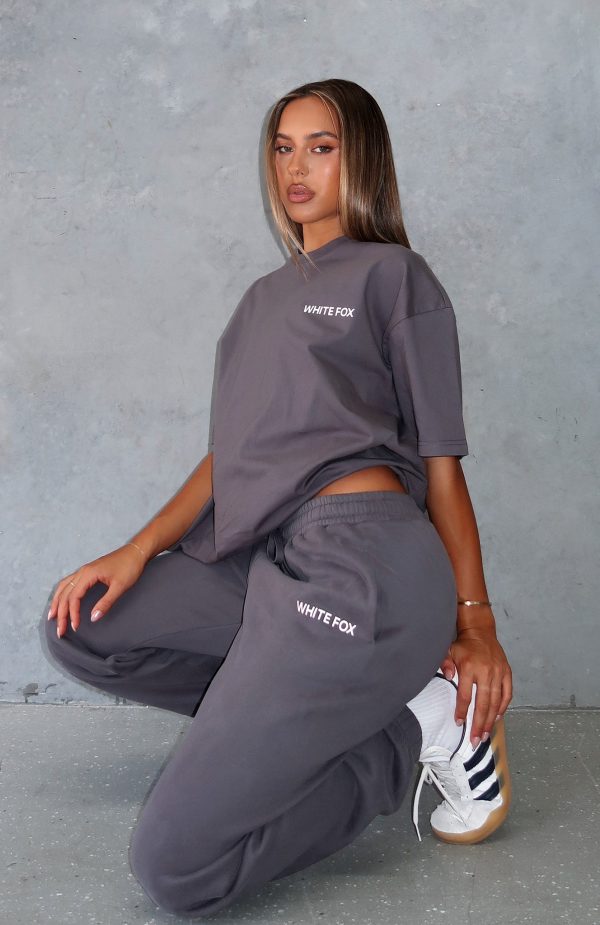 Core Classic White Fox Oversized Tee Volcanic