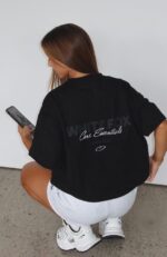 Core Essentials White Fox Oversized Tee Black