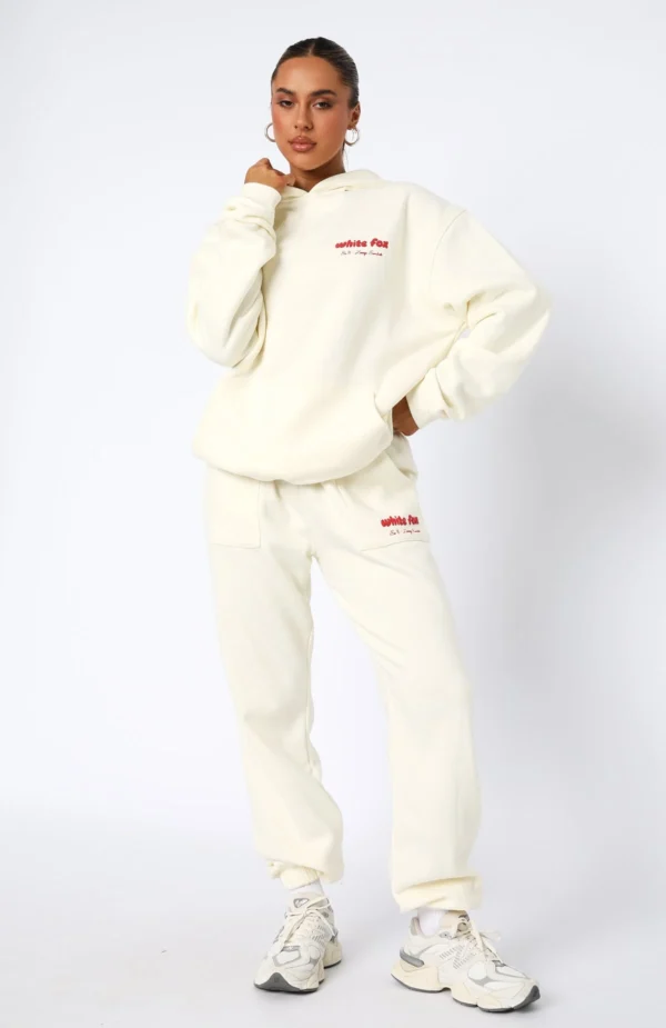 Era 8 Tracksuit Cherry Cream