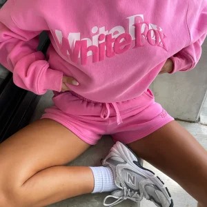 So Wavy Oversized Hoodie Pink